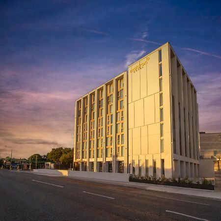 Maldron Hotel Merrion Road Dublin Exteriör bild