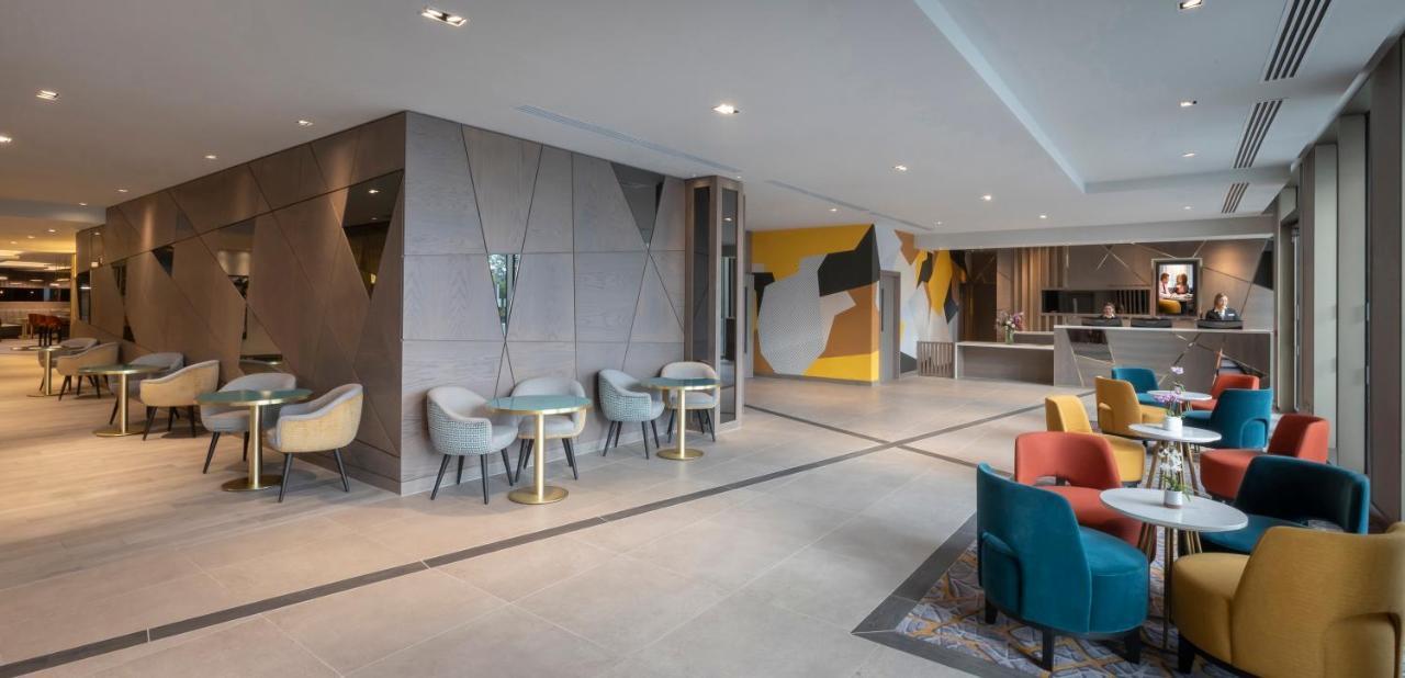 Maldron Hotel Merrion Road Dublin Exteriör bild