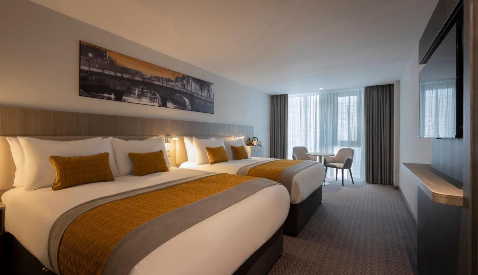 Maldron Hotel Merrion Road Dublin Exteriör bild