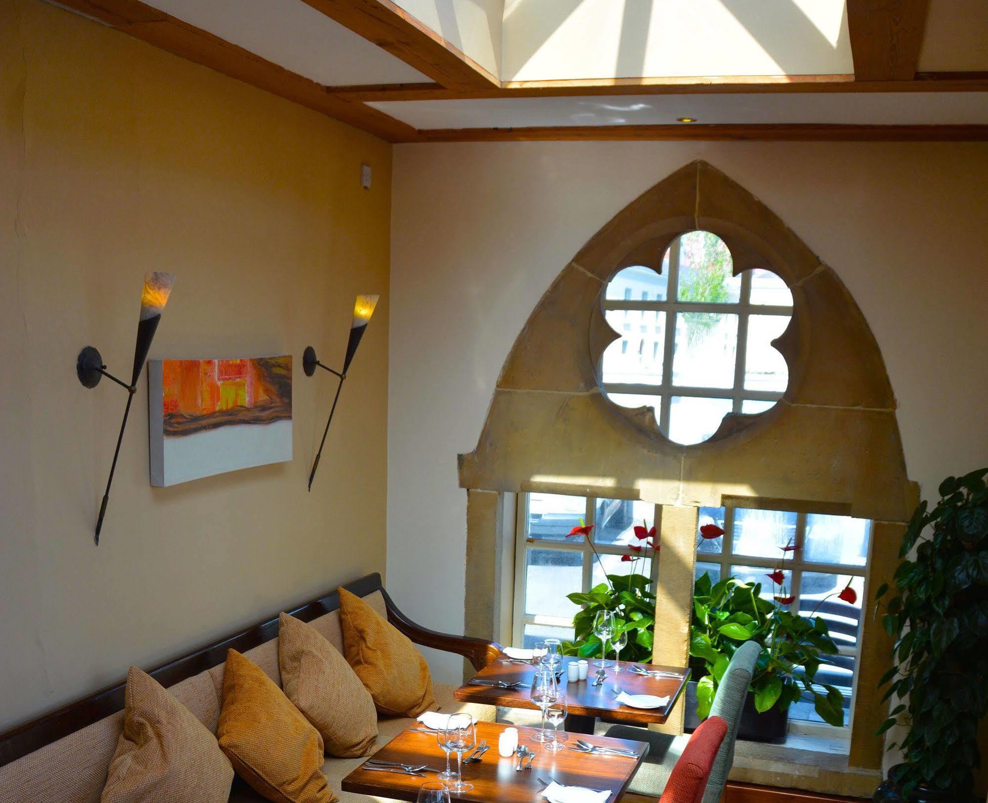 Maldron Hotel Merrion Road Dublin Exteriör bild